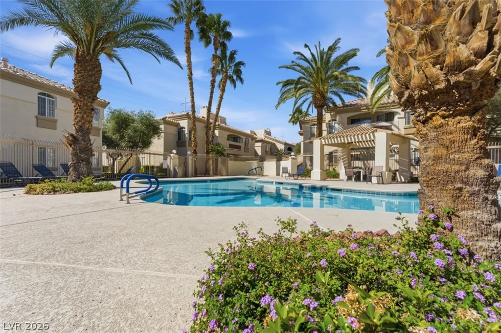 7400 Flamingo, Las Vegas, NV 89147