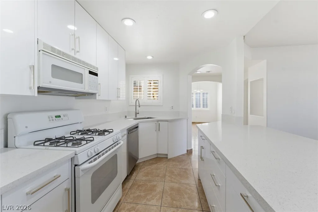 7400 Flamingo, Las Vegas, NV 89147