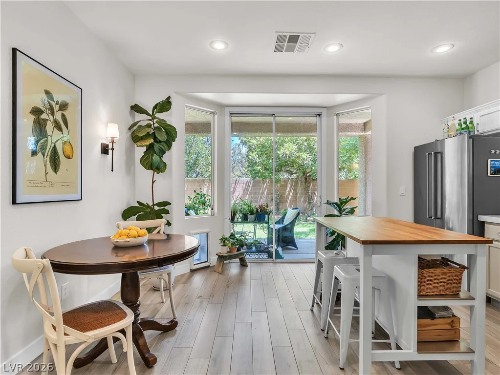 5910 Vintage Garden, Las Vegas, NV 89148