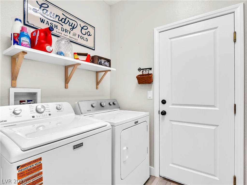 5910 Vintage Garden, Las Vegas, NV 89148