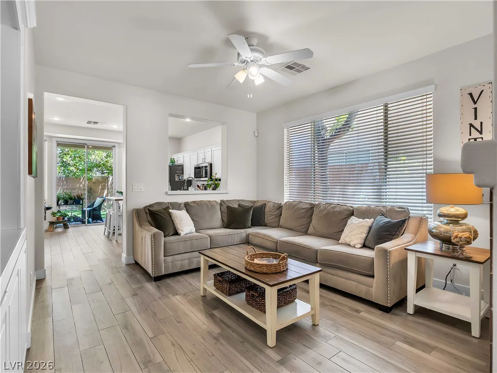 5910 Vintage Garden, Las Vegas, NV 89148