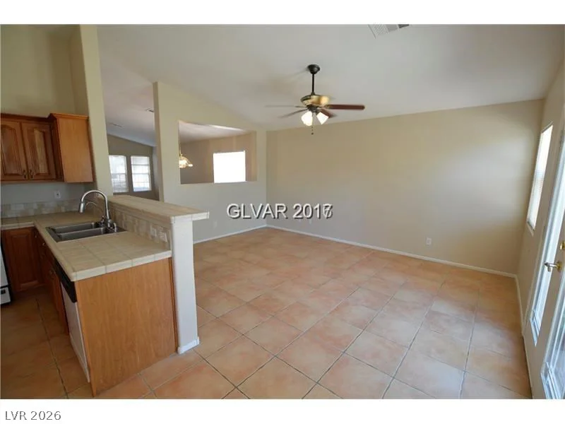 7518 LUNA DEL REY, Las Vegas, NV 89123