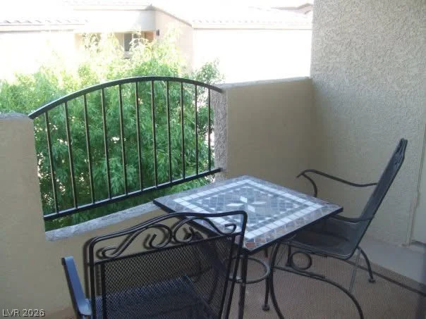 4400 Jones, Las Vegas, NV 89103