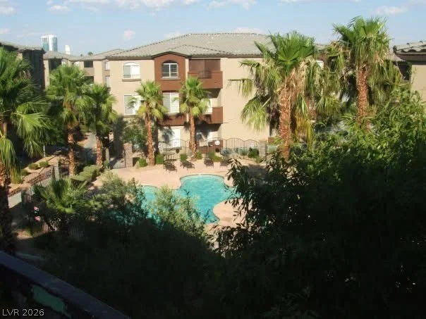 4400 Jones, Las Vegas, NV 89103