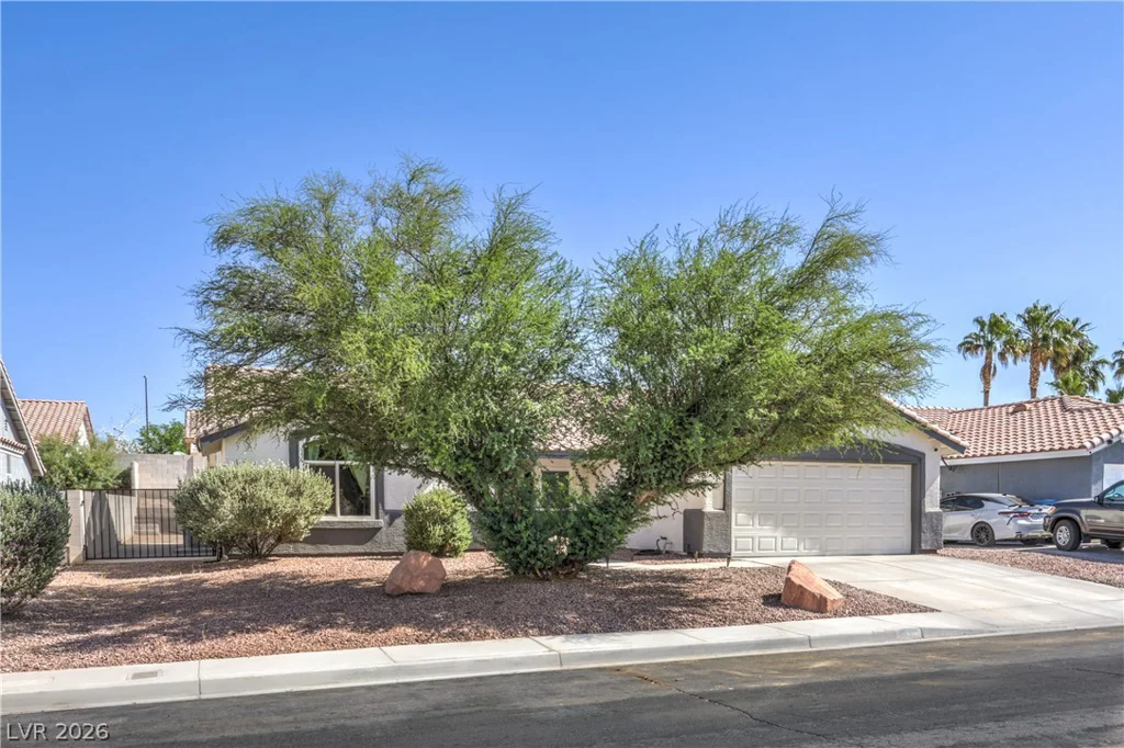 6138 Dundee Port, Las Vegas, NV 89110