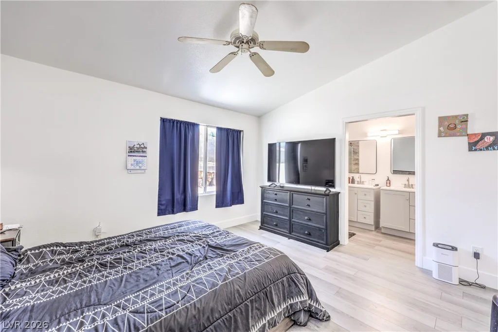 6138 Dundee Port, Las Vegas, NV 89110