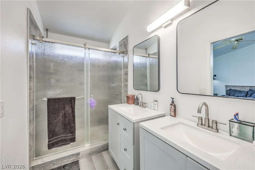 6138 Dundee Port, Las Vegas, NV 89110