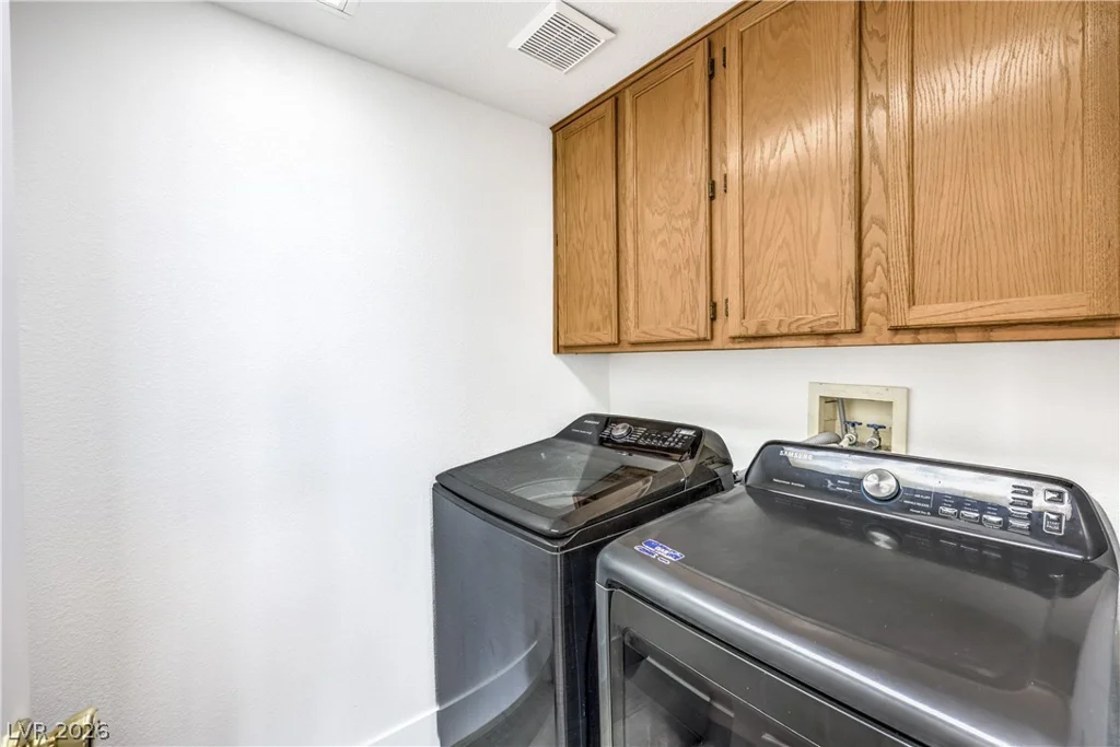 6138 Dundee Port, Las Vegas, NV 89110