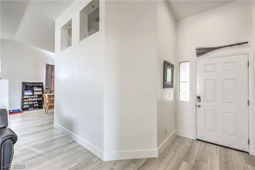 6138 Dundee Port, Las Vegas, NV 89110