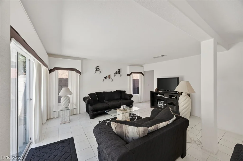 3225 Epson, Las Vegas, NV 89129