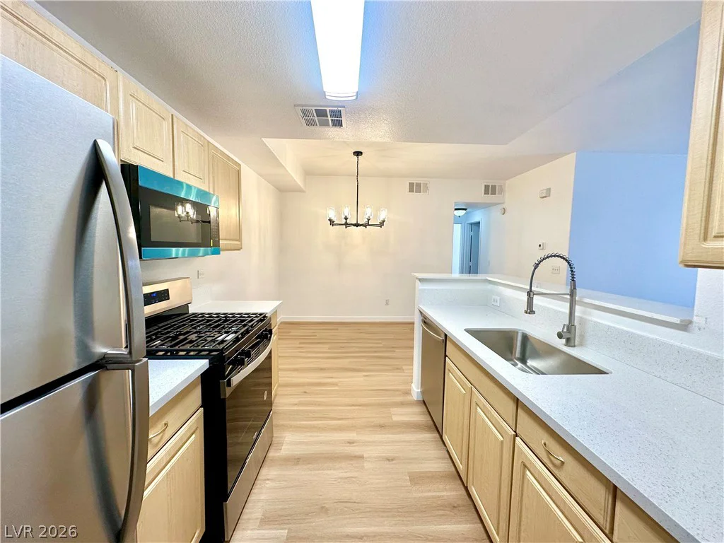 8250 Grand Canyon, Las Vegas, NV 89166