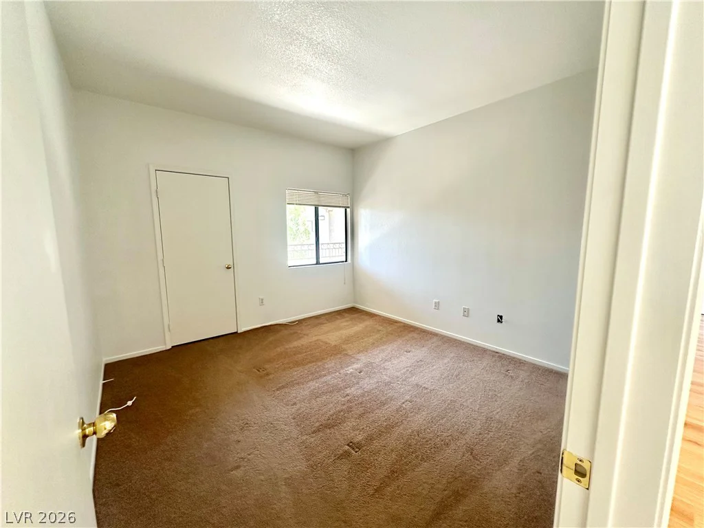8250 Grand Canyon, Las Vegas, NV 89166