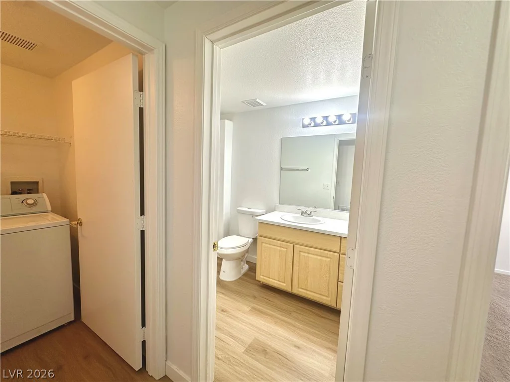 8250 Grand Canyon, Las Vegas, NV 89166