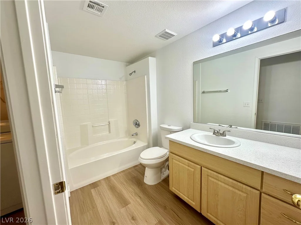 8250 Grand Canyon, Las Vegas, NV 89166