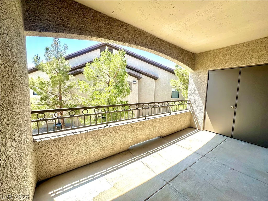 8250 Grand Canyon, Las Vegas, NV 89166