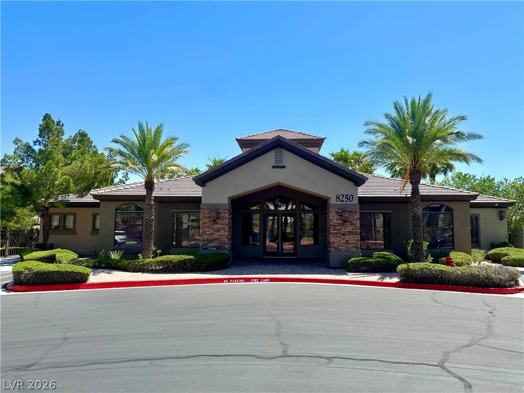 8250 Grand Canyon, Las Vegas, NV 89166