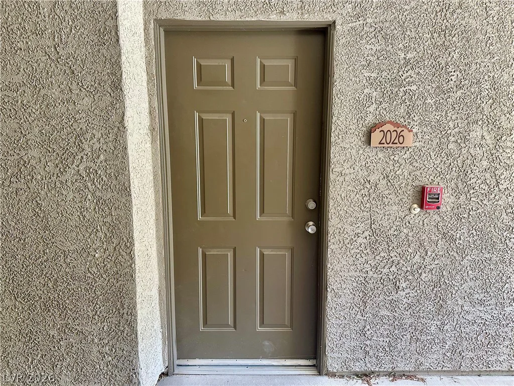 8250 Grand Canyon, Las Vegas, NV 89166