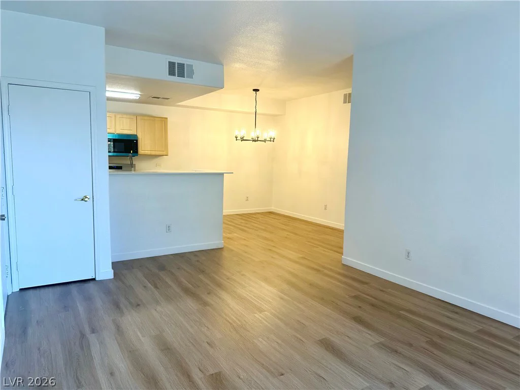 8250 Grand Canyon, Las Vegas, NV 89166
