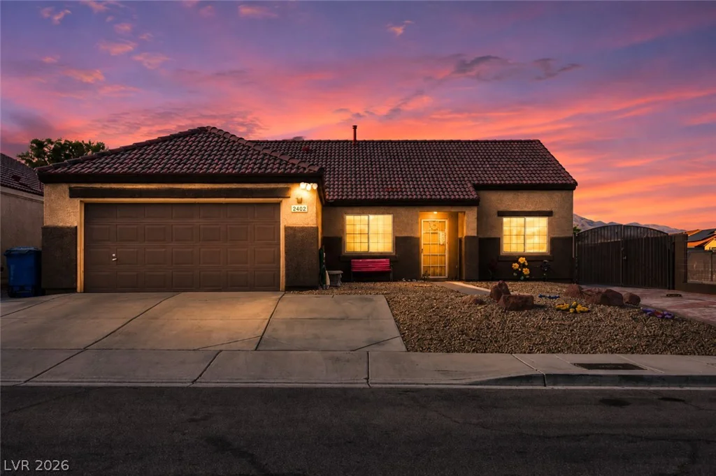 2402 White Sails, North Las Vegas, NV 89031