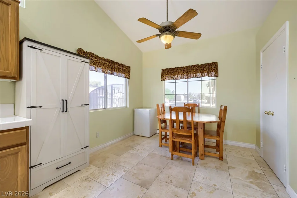 2402 White Sails, North Las Vegas, NV 89031