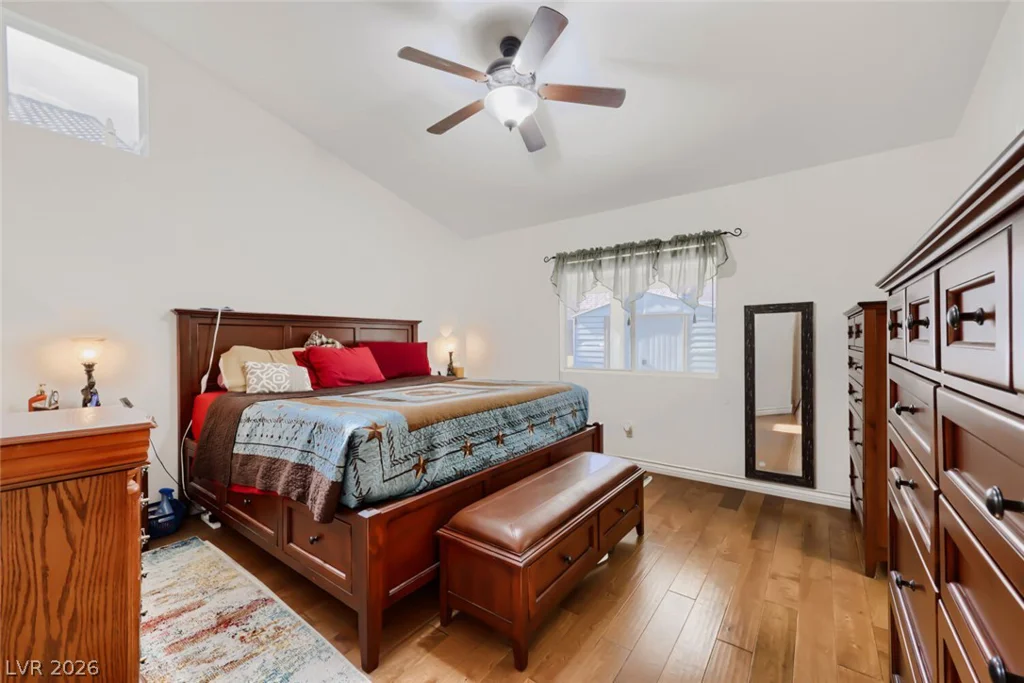 2402 White Sails, North Las Vegas, NV 89031