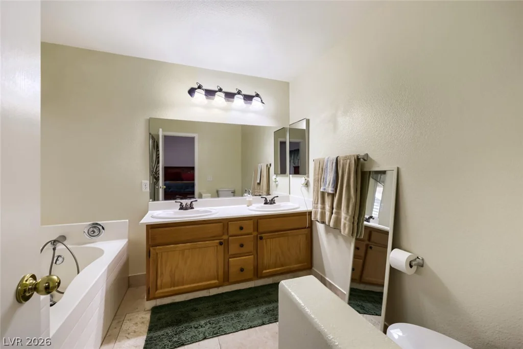 2402 White Sails, North Las Vegas, NV 89031
