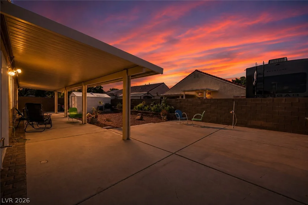 2402 White Sails, North Las Vegas, NV 89031