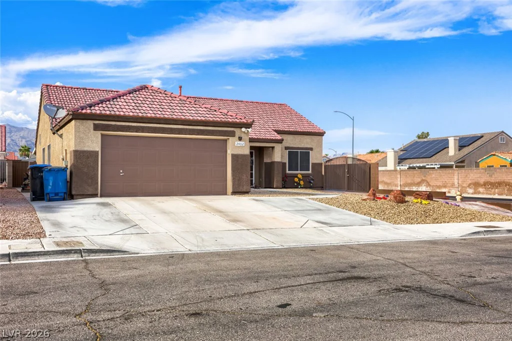 2402 White Sails, North Las Vegas, NV 89031