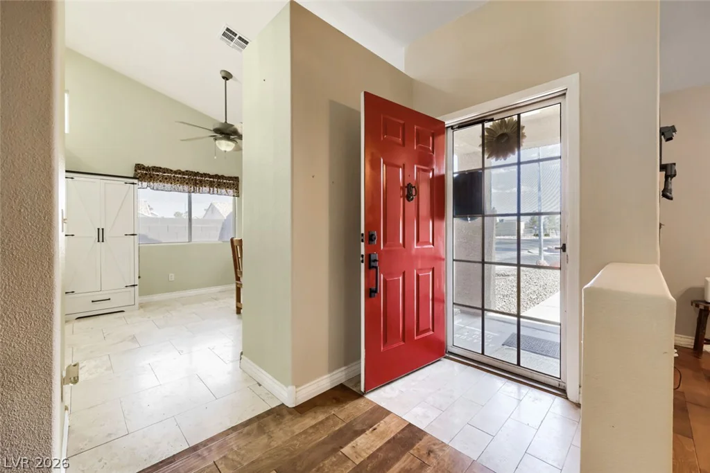 2402 White Sails, North Las Vegas, NV 89031