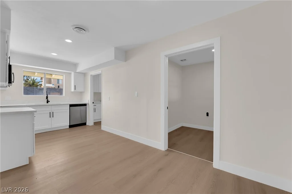1604 Luning, Las Vegas, NV 89106