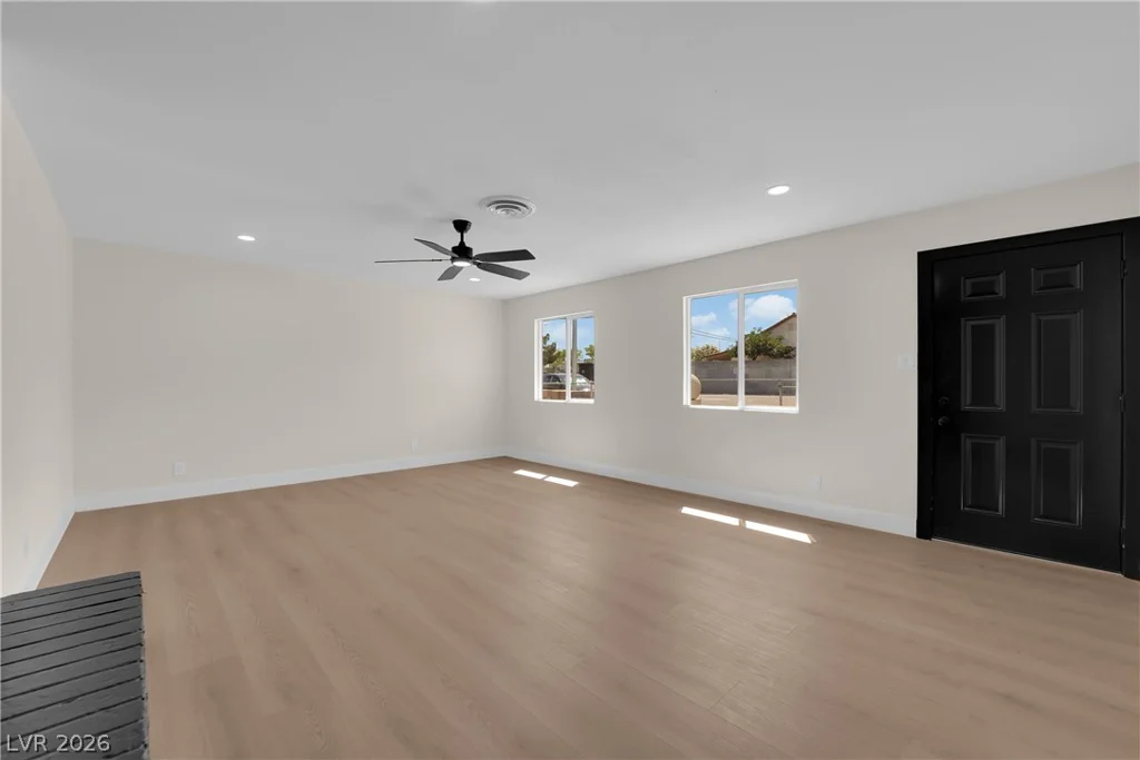 1604 Luning, Las Vegas, NV 89106