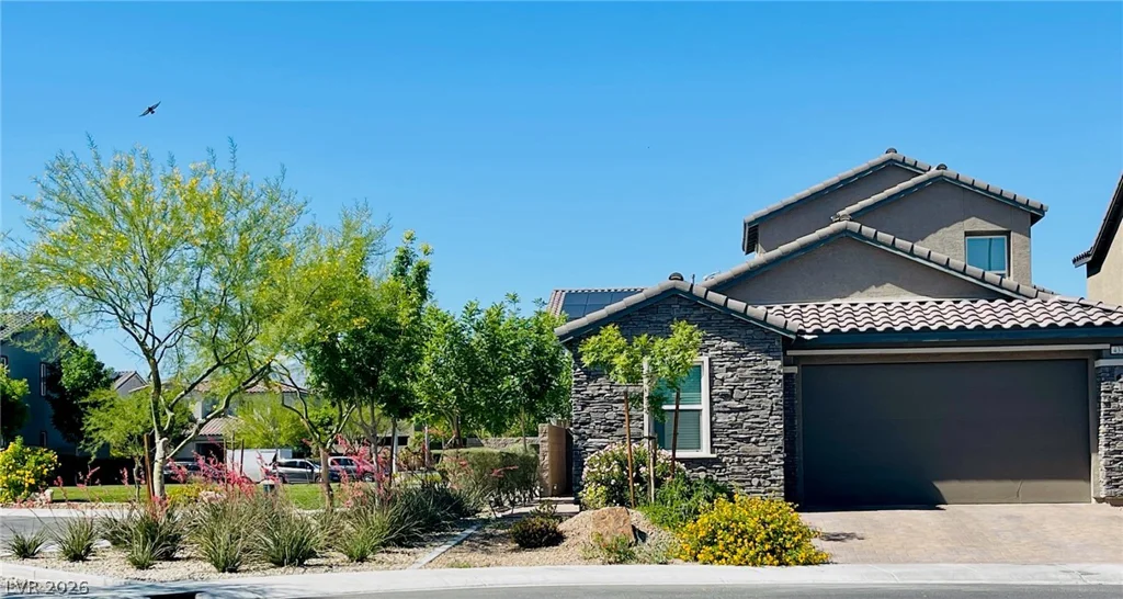 4376 Latitude Valley, North Las Vegas, NV 89084