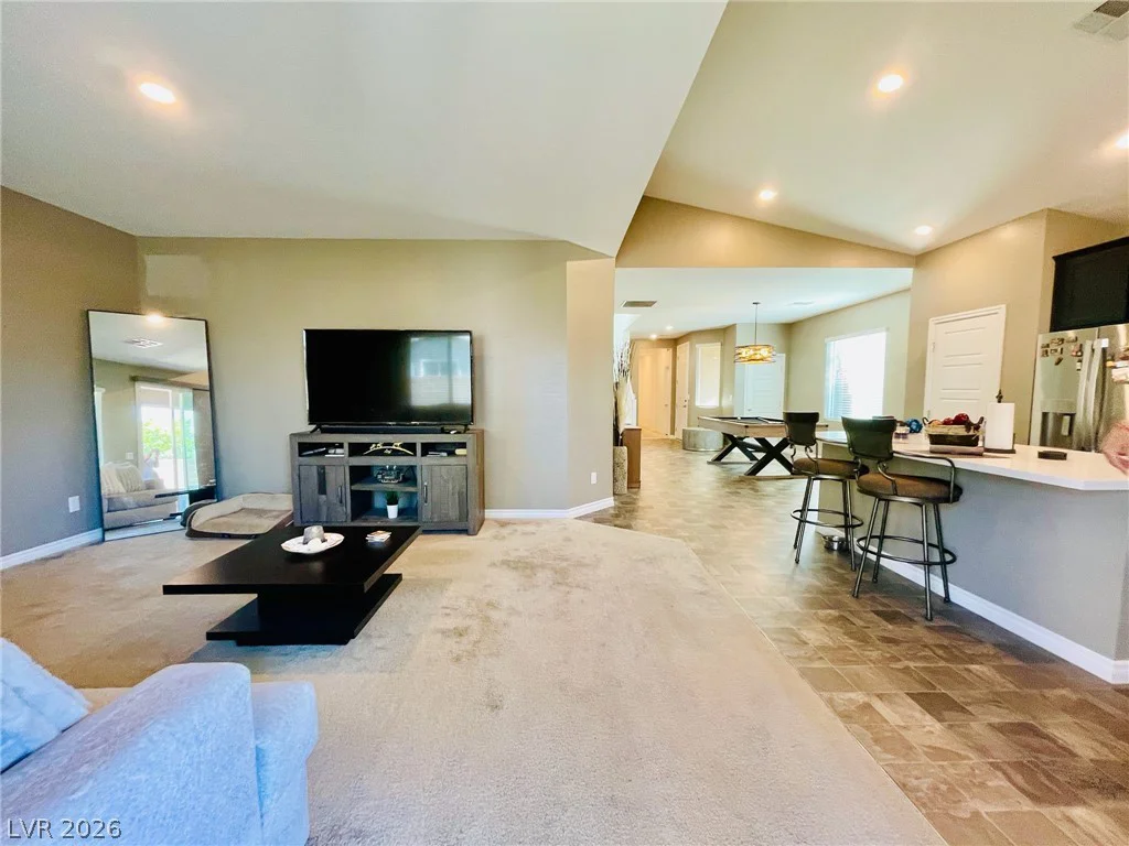 4376 Latitude Valley, North Las Vegas, NV 89084