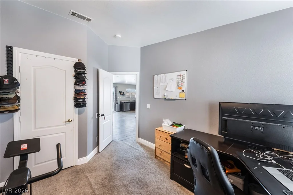 5218 Sangara, North Las Vegas, NV 89031