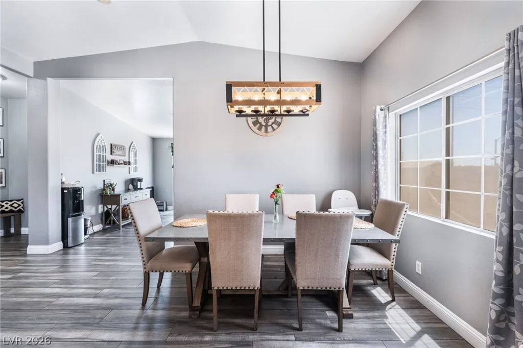 5218 Sangara, North Las Vegas, NV 89031