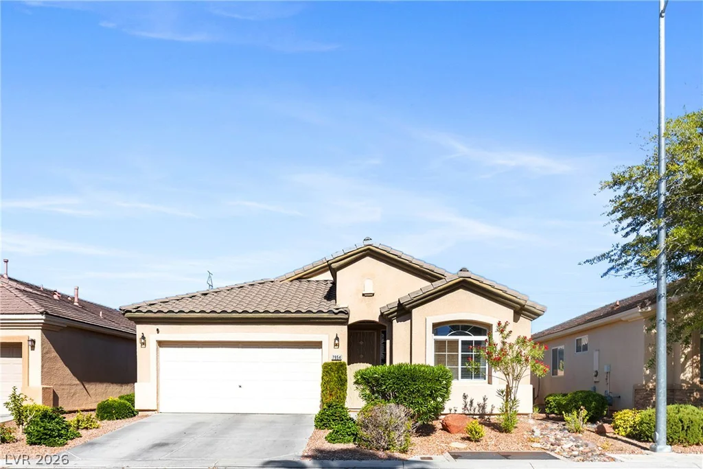 7954 Half Moon Point, Las Vegas, NV 89113