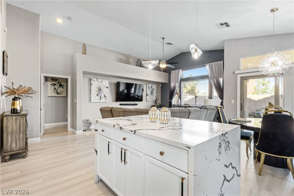 7954 Half Moon Point, Las Vegas, NV 89113