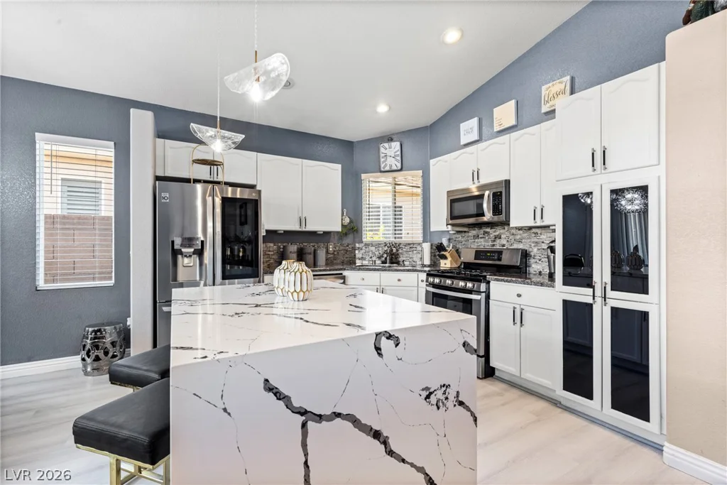 7954 Half Moon Point, Las Vegas, NV 89113