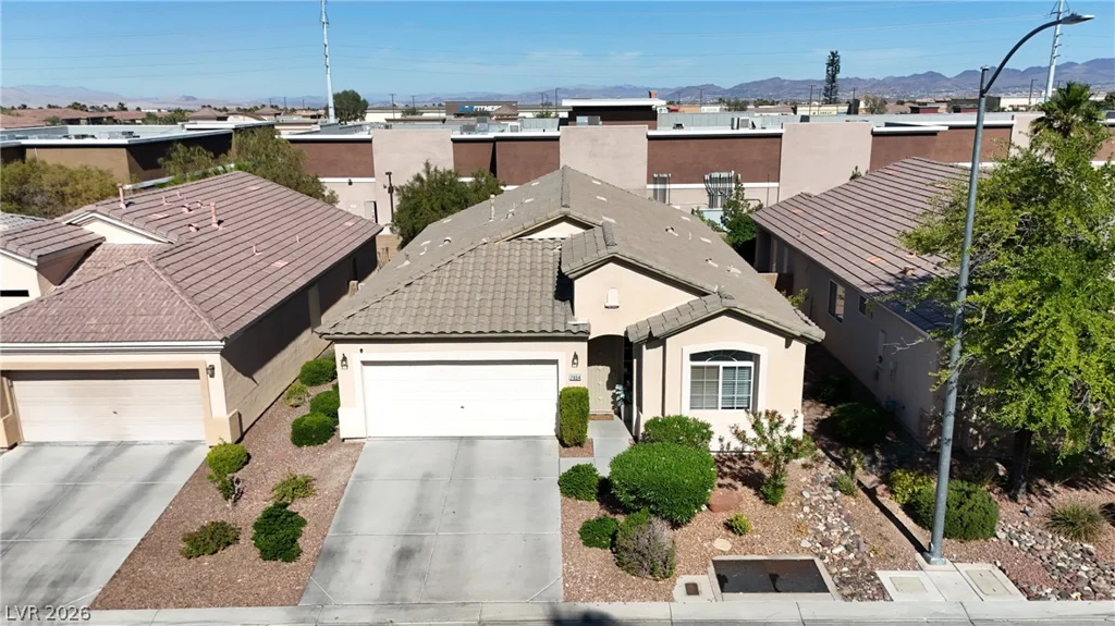 7954 Half Moon Point, Las Vegas, NV 89113