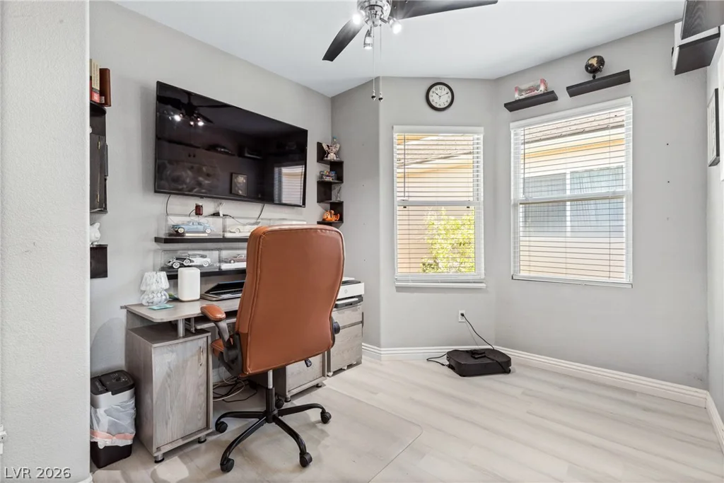 7954 Half Moon Point, Las Vegas, NV 89113