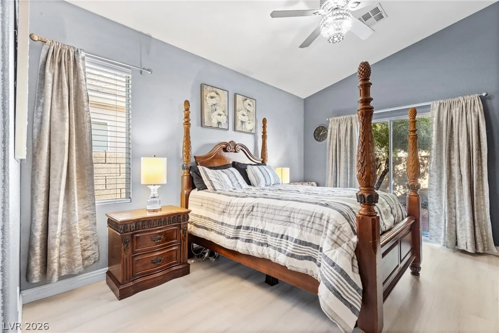 7954 Half Moon Point, Las Vegas, NV 89113