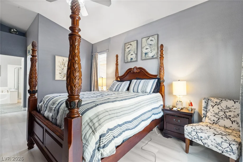 7954 Half Moon Point, Las Vegas, NV 89113