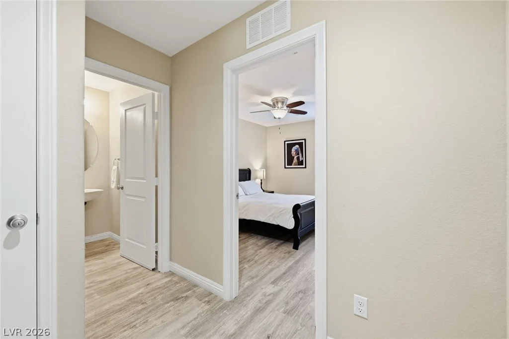 7852 Hamilton Pool, Las Vegas, NV 89113