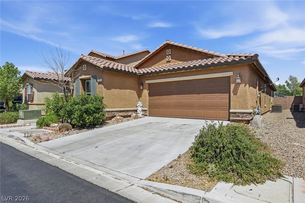 7852 Hamilton Pool, Las Vegas, NV 89113