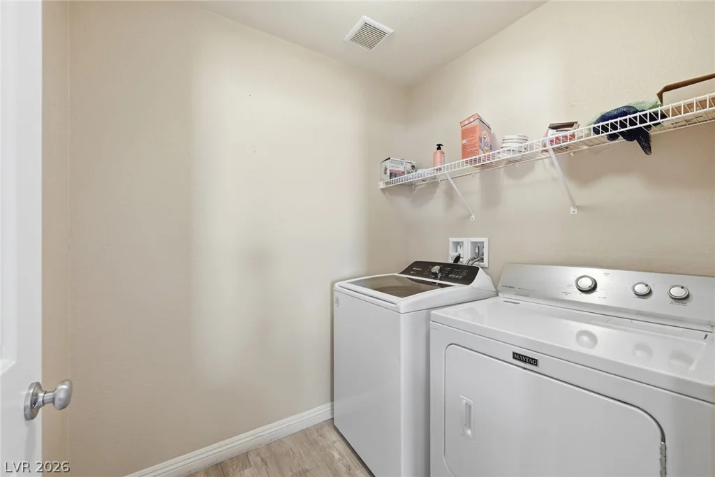 7852 Hamilton Pool, Las Vegas, NV 89113