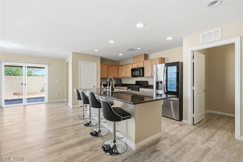 7852 Hamilton Pool, Las Vegas, NV 89113
