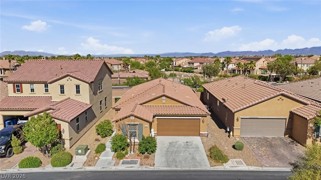 7852 Hamilton Pool, Las Vegas, NV 89113