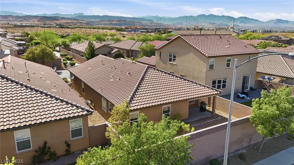 7852 Hamilton Pool, Las Vegas, NV 89113