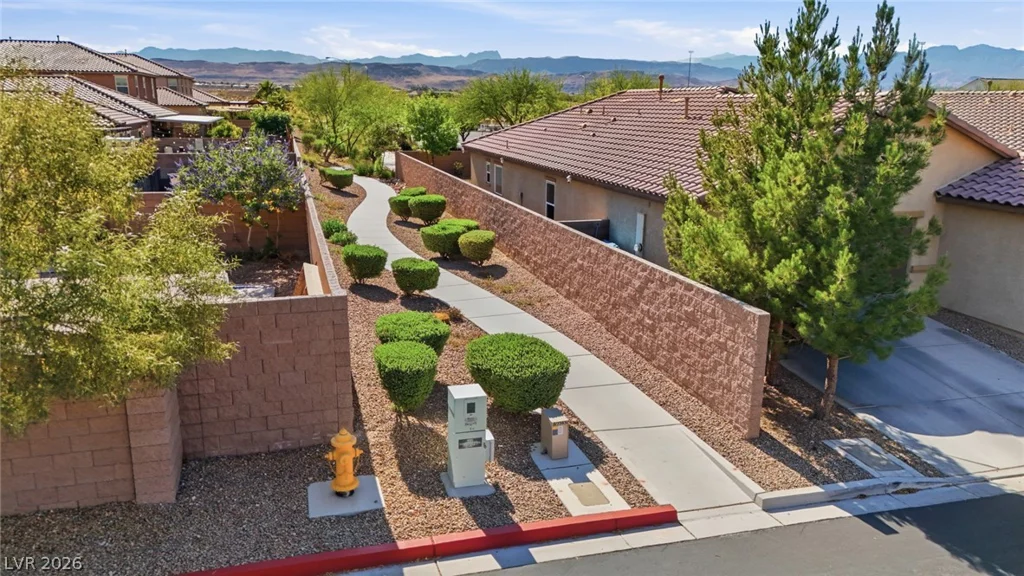 7852 Hamilton Pool, Las Vegas, NV 89113