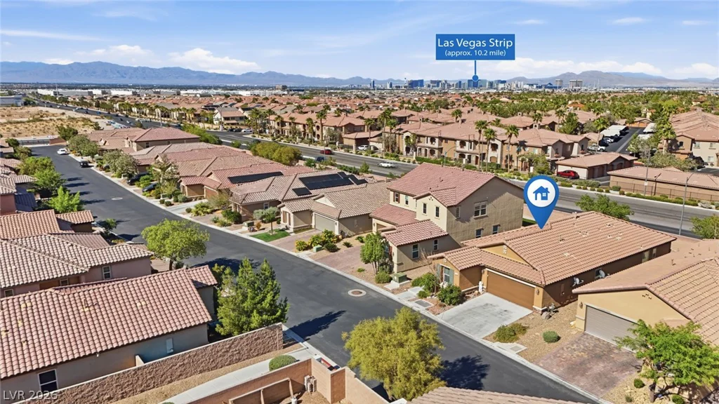 7852 Hamilton Pool, Las Vegas, NV 89113